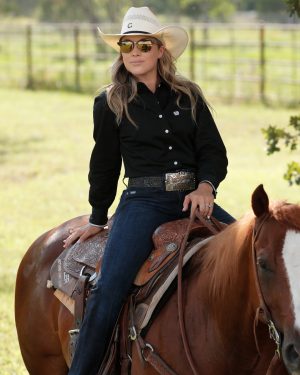 Women’s Solid Arena Fit Button-Down Western Shirt