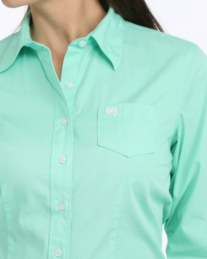 Women’s Solid Arena Fit Button-Down Western Shirt