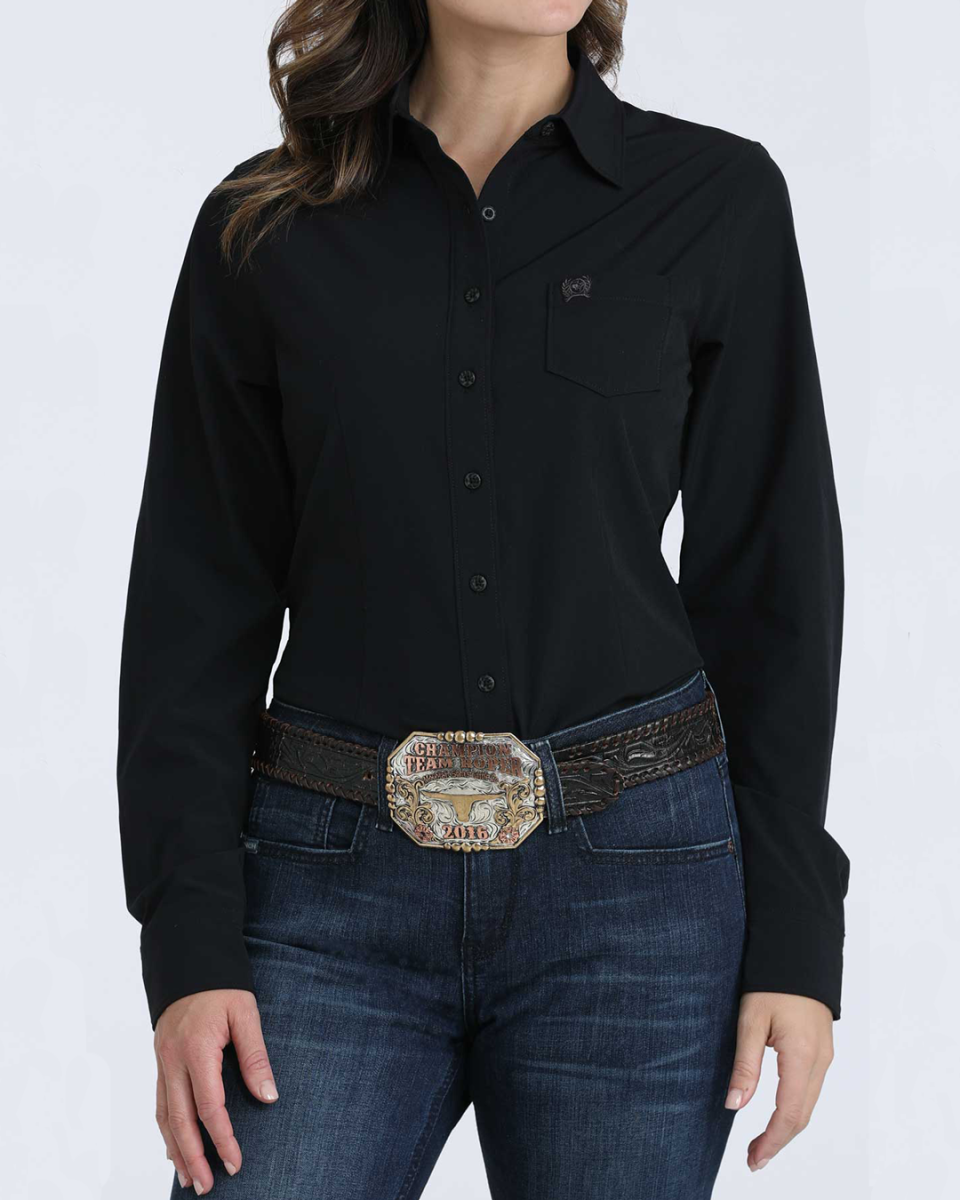Women's Solid Arenaflex? Button-Down Western Shirt