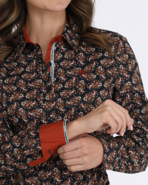 Women’s Arena Fit Button-Down Western Shirt