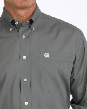 Men’s Solid Classic Fit Button-Down Western Shirt