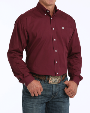 Men’s Solid Classic Fit Button-Down Western Shirt
