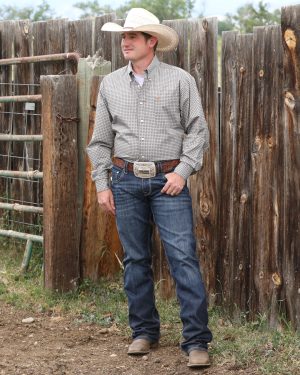 Men’s Classic Fit Button-Down Western Shirt