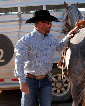 Men’s Classic Fit Button-Down Western Shirt