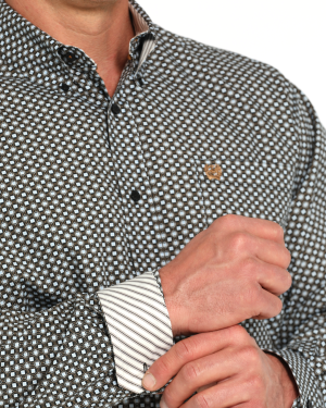 Men’s Classic Fit Button-Down Western Shirt