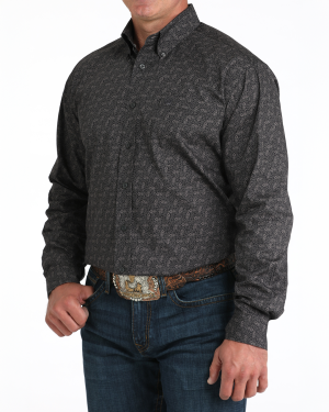 Men’s Classic Fit Button-Down Western Shirt