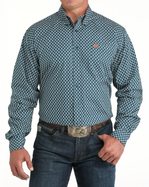 Men’s Classic Fit Button-Down Western Shirt