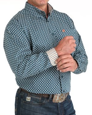 Men’s Classic Fit Button-Down Western Shirt