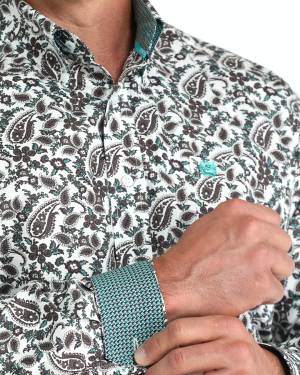 Men’s Classic Fit Button-Down Western Shirt