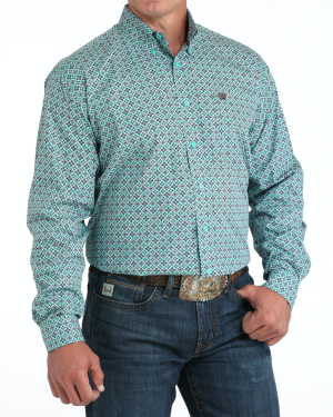 Men’s Classic Fit Button-Down Western Shirt