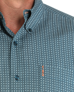 Men’s Modern Fit Button-Down Western Shirt