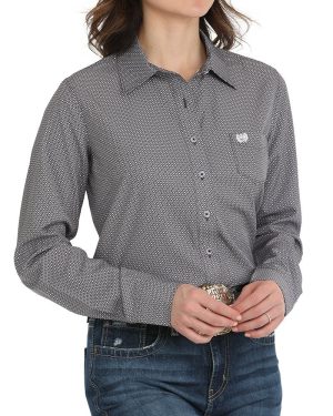 Women’s Arenaflex? Button-Down Western Shirt **Final Sale**