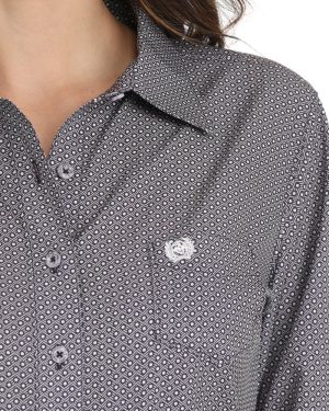 Women’s Arenaflex? Button-Down Western Shirt **Final Sale**