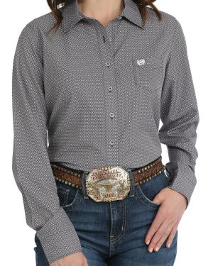 Women’s Arenaflex? Button-Down Western Shirt **Final Sale**