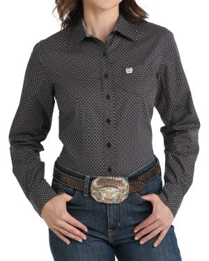 Women’s Stretch Arena Fit Button-Down Western Shirt **Final Sale**