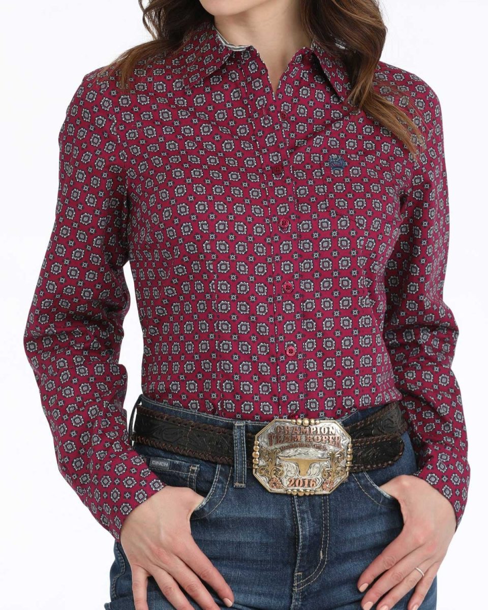 Women's Arena Fit Button-Down Western Shirt **Final Sale**