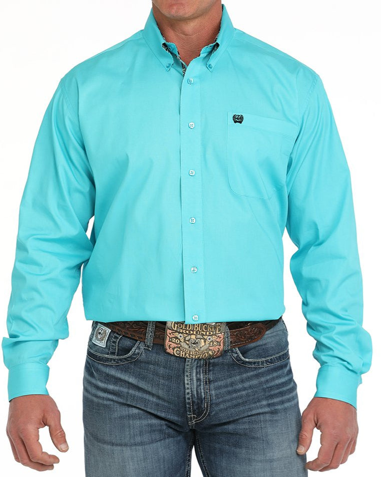 Men's Solid Classic Fit Button-Down Western Shirt **Final Sale**