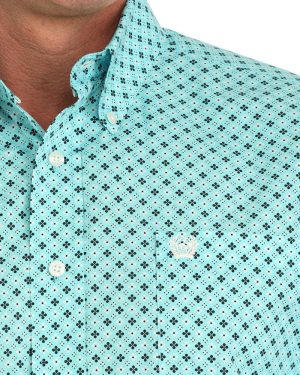 Men’s Classic Fit Button-Down Western Shirt **Final Sale**