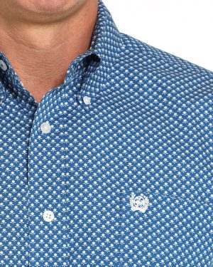 Men’s Classic Fit Button-Down Western Shirt