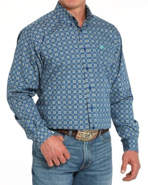 Men’s Classic Fit Button-Down Western Shirt