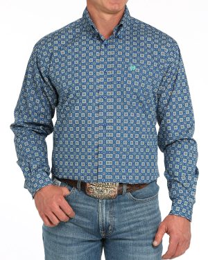 Men’s Classic Fit Button-Down Western Shirt